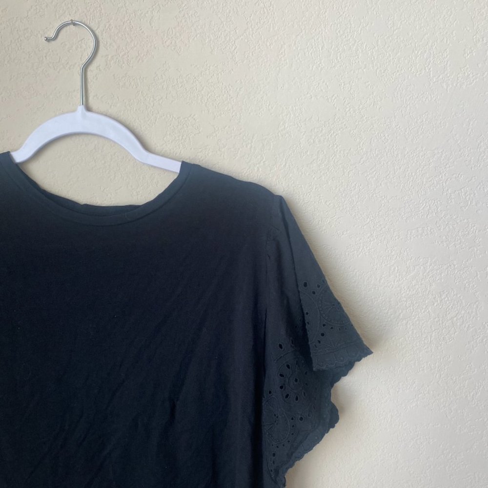 Gap Black T-Shirt with Lace Sleeves, Size XL